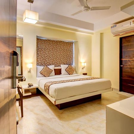 Hotel Deepali Executive Aurangabad  Eksteriør billede