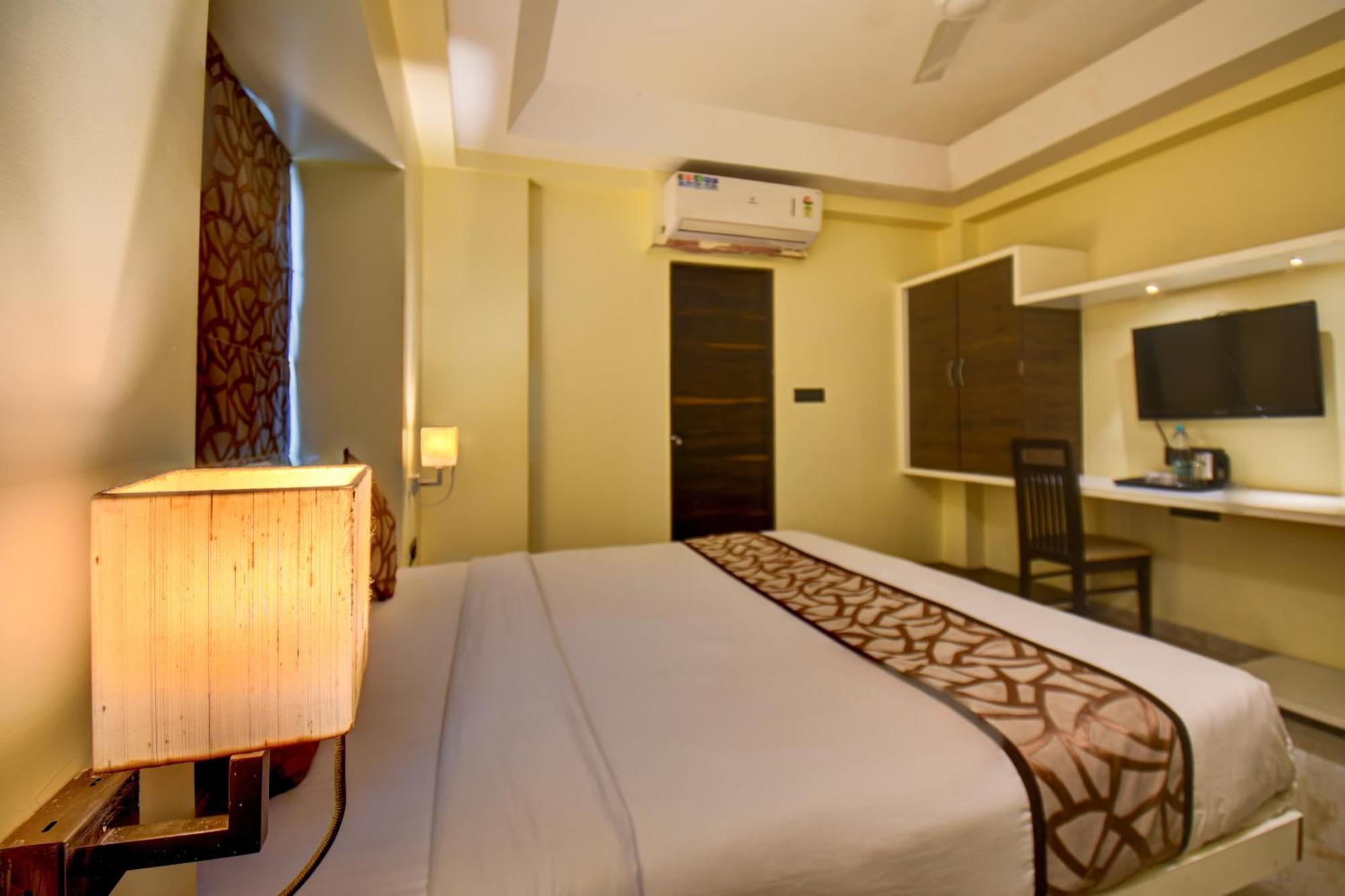 Hotel Deepali Executive Aurangabad  Eksteriør billede