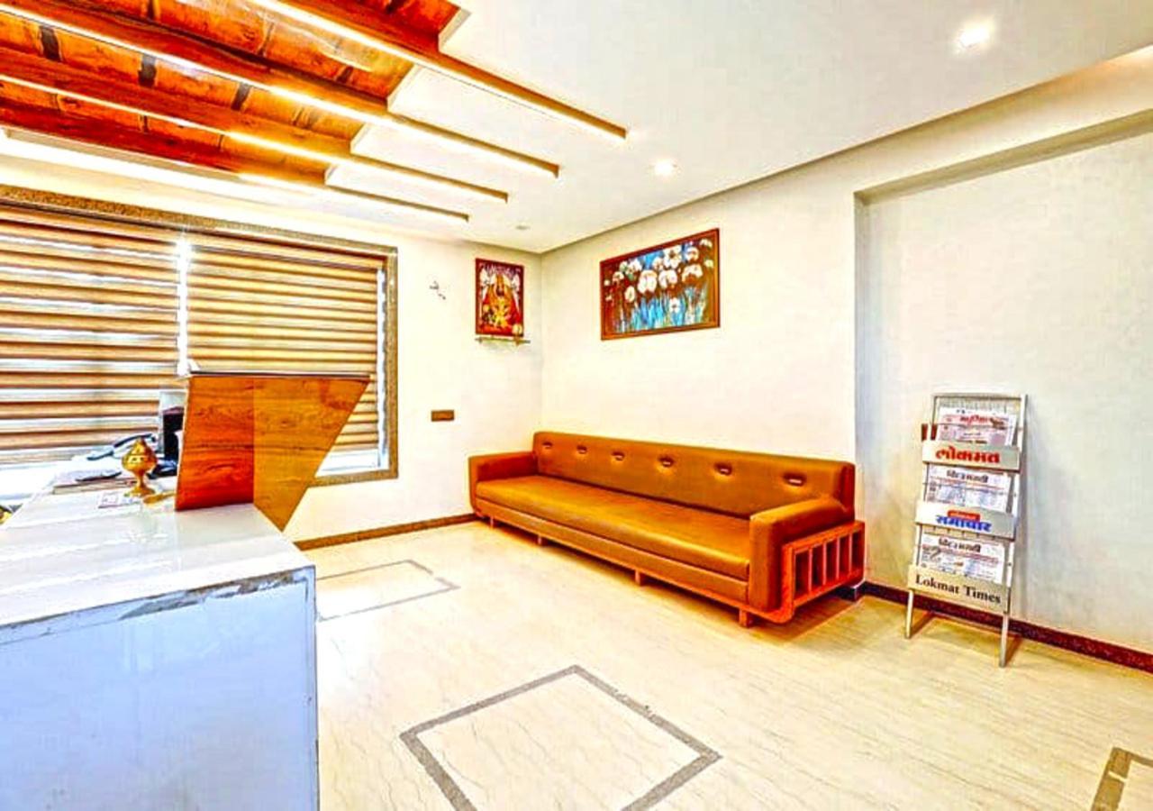 Hotel Deepali Executive Aurangabad  Eksteriør billede